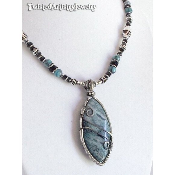 Blue Crazy Lace Agate Wire Wrap Pendant Beaded Necklace One-of-a-Kind Handmade - Picture 3 of 4